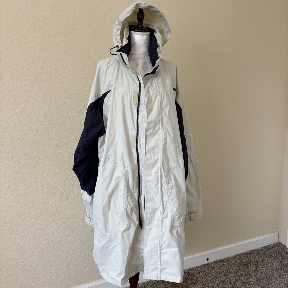 Gill Waterproof Sailing Jacket White Navy Hooded Rain Coat XL‎